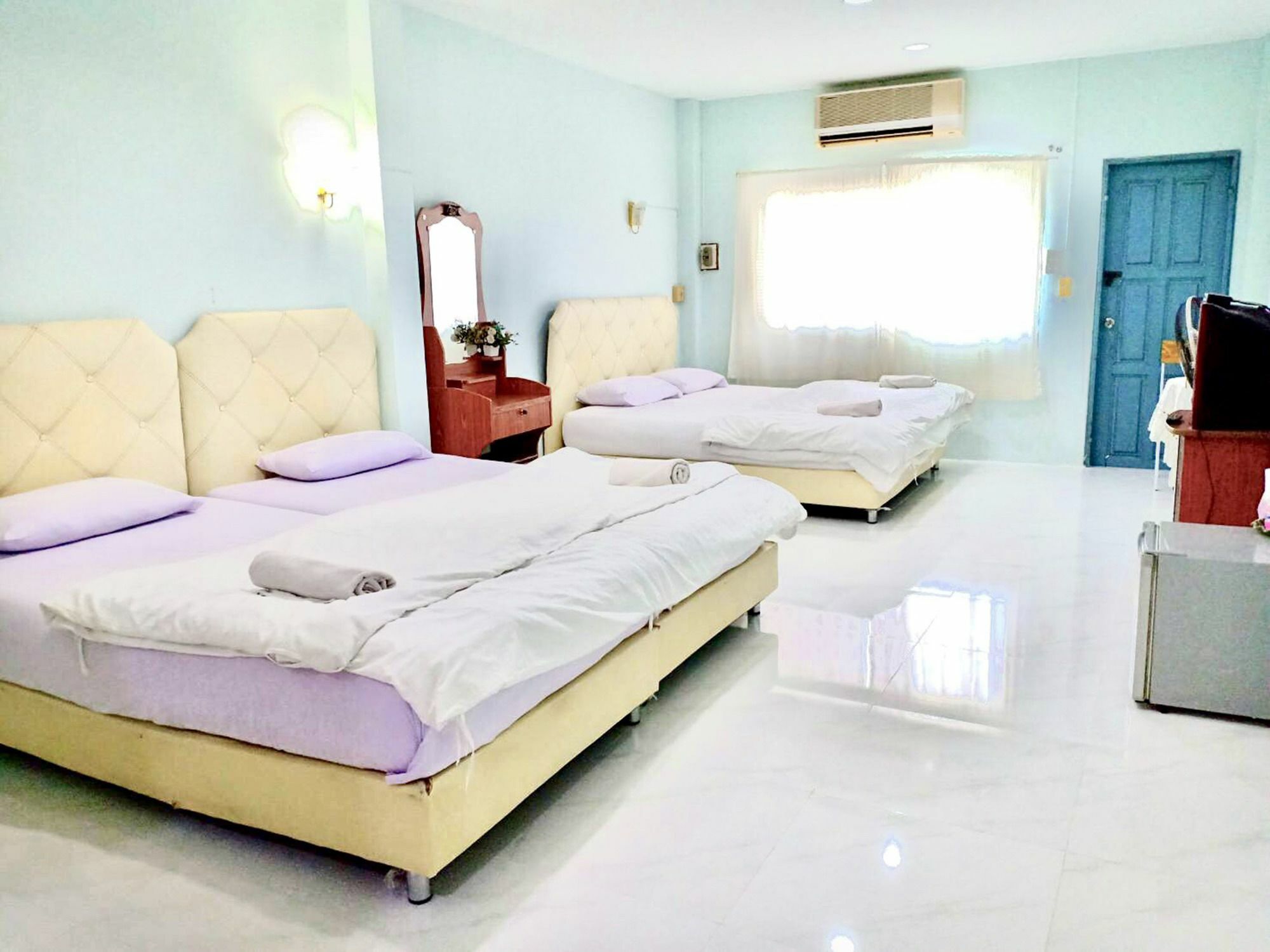 Ranong Boutique Hotel And Mall Extérieur photo